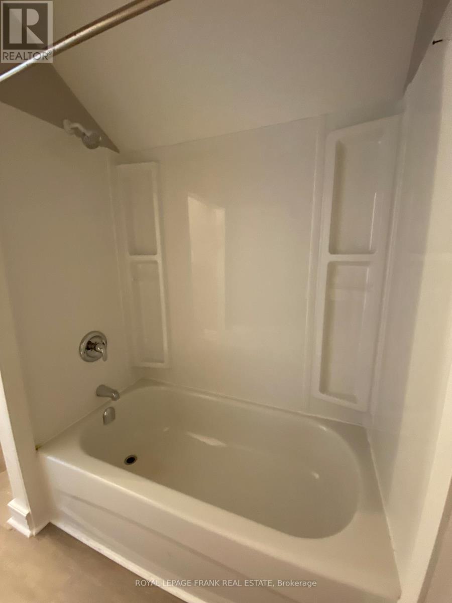 












297 SHERBROOKE STREET

,
Peterborough Central (North),




Ontario
K9J2N7

