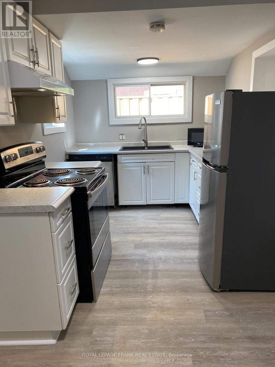 












297 SHERBROOKE STREET

,
Peterborough Central (North),




Ontario
K9J2N7

