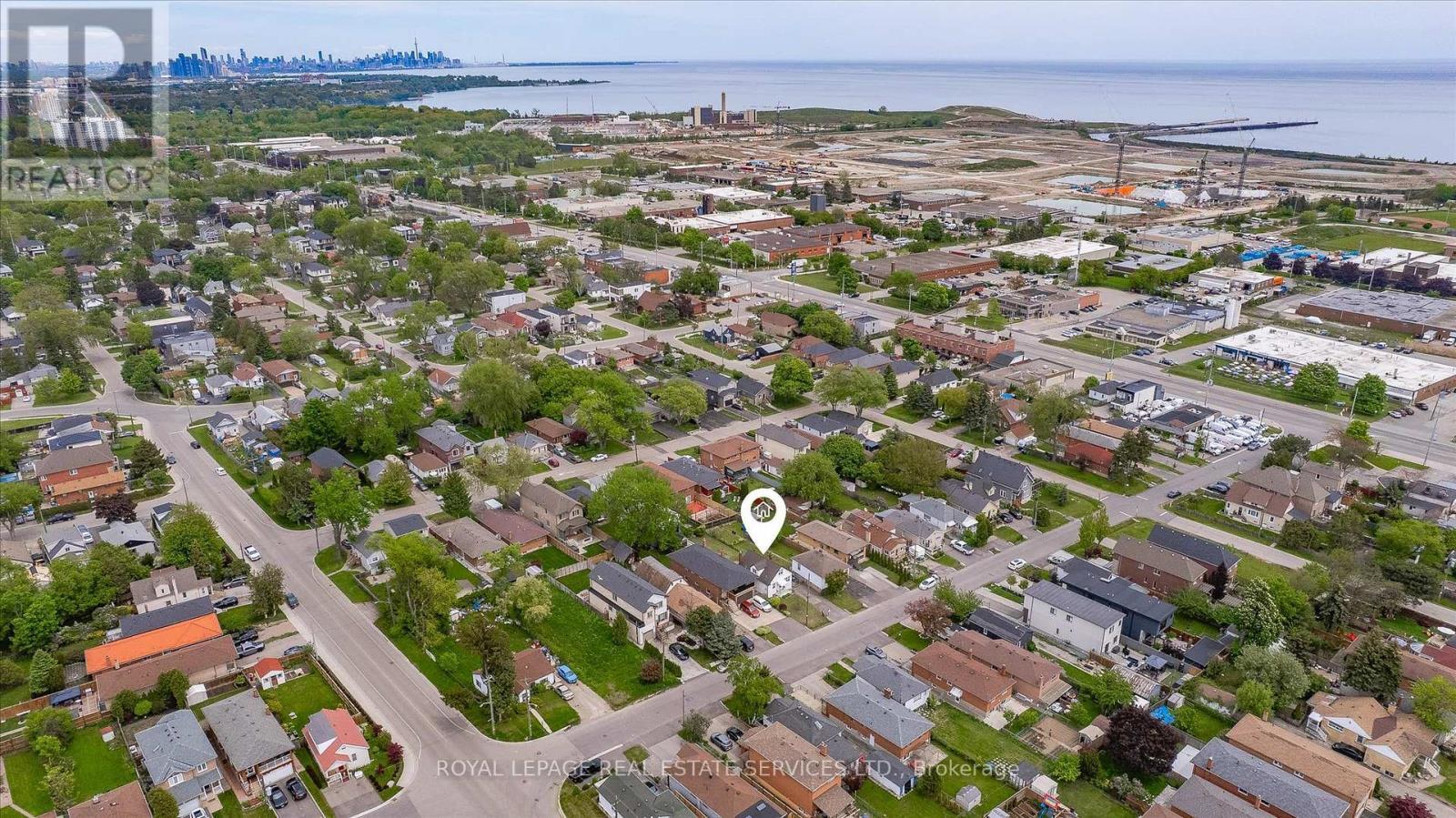 












1059 WESTMOUNT AVENUE

,
Mississauga,




Ontario
L5E1X5

