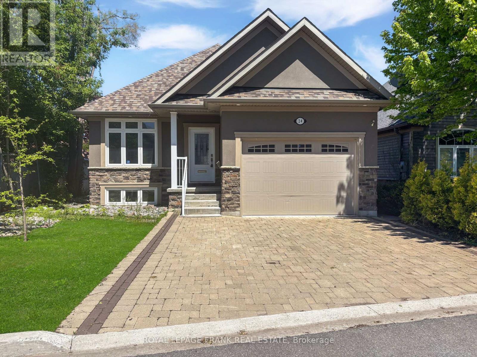 












8 - 24 BRINTON DRIVE

,
Peterborough South (West),




Ontario
K9J8S8

