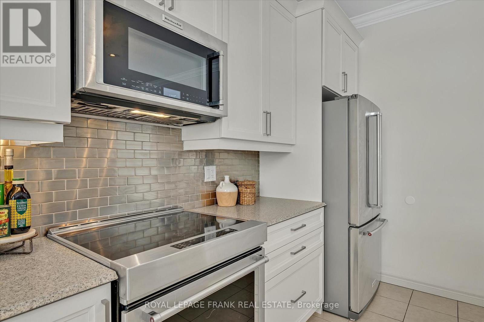 












8 - 24 BRINTON DRIVE

,
Peterborough South (West),




Ontario
K9J8S8

