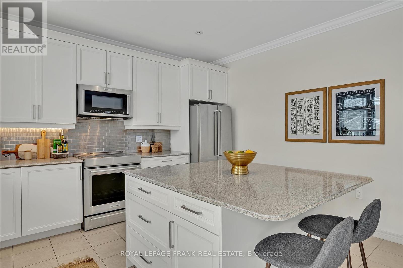 












8 - 24 BRINTON DRIVE

,
Peterborough South (West),




Ontario
K9J8S8

