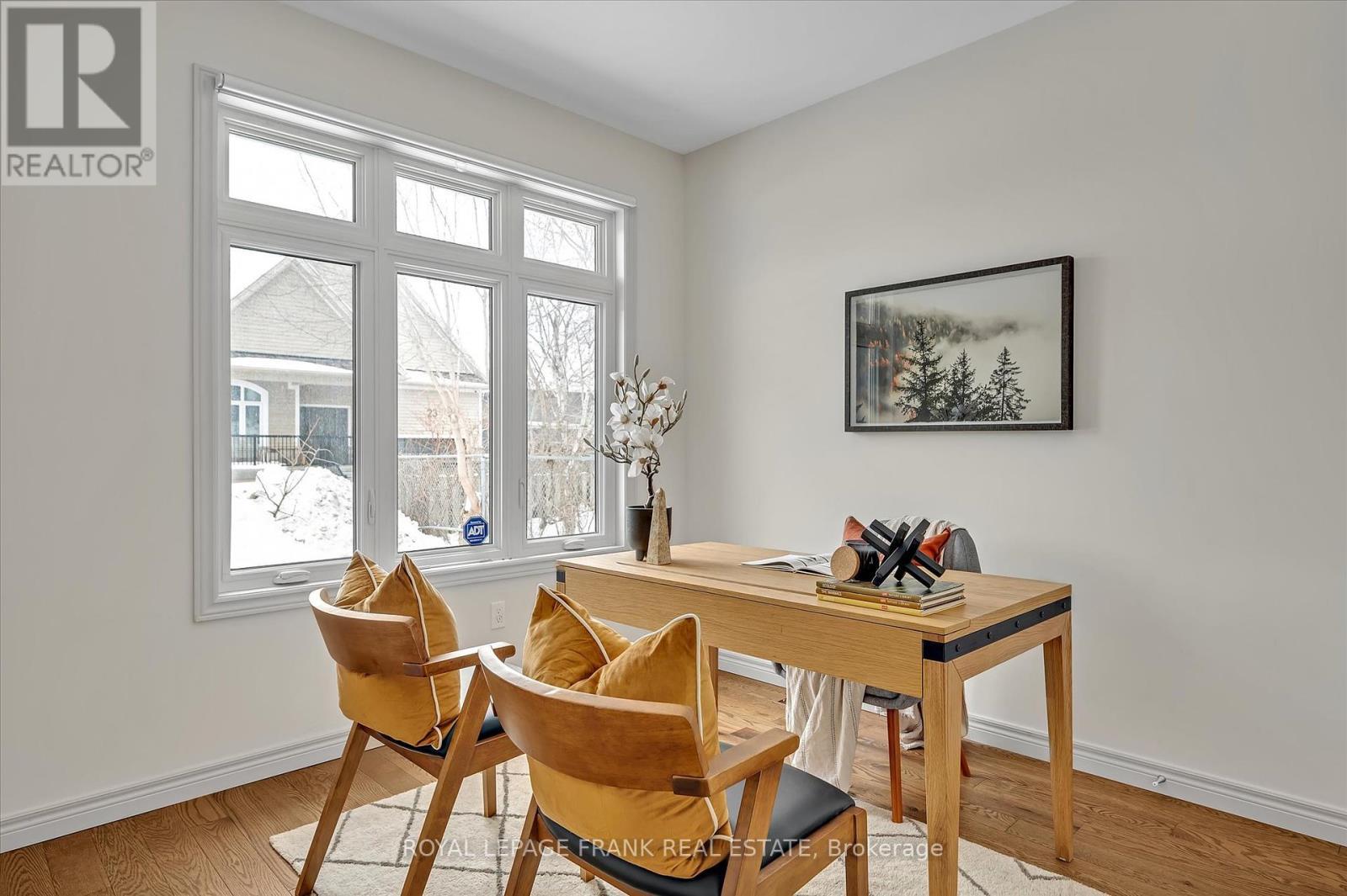 












8 - 24 BRINTON DRIVE

,
Peterborough South (West),




Ontario
K9J8S8

