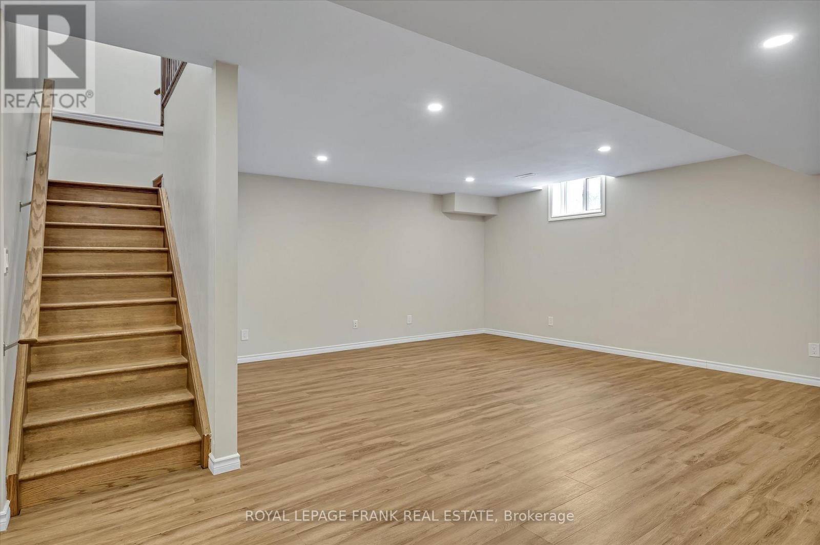 












8 - 24 BRINTON DRIVE

,
Peterborough South (West),




Ontario
K9J8S8

