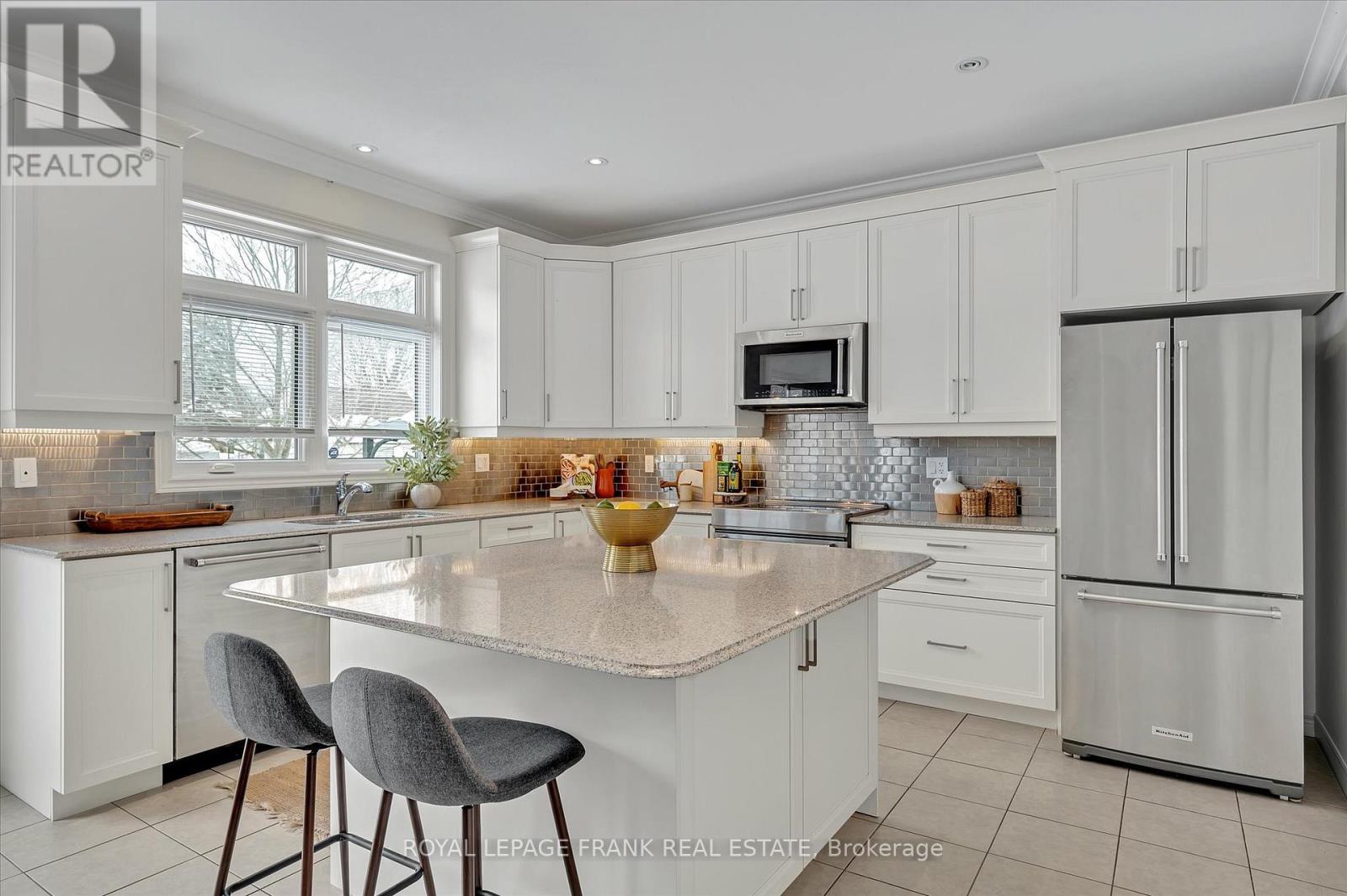 












8 - 24 BRINTON DRIVE

,
Peterborough South (West),




Ontario
K9J8S8

