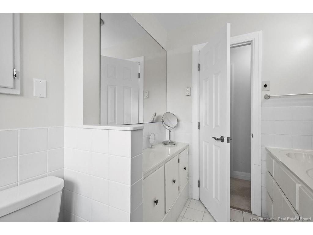 









5


Golden Hawk

DR,
Miramichi,




NB
E1N 3J1

