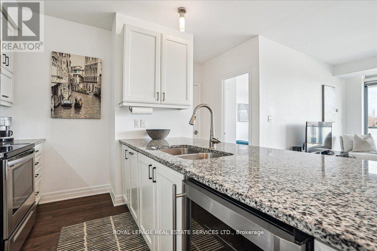 












105 - 3028 CREEKSHORE COMMON

,
Oakville,




Ontario
L6M5K6

