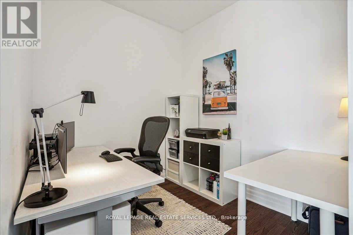 












105 - 3028 CREEKSHORE COMMON

,
Oakville,




Ontario
L6M5K6

