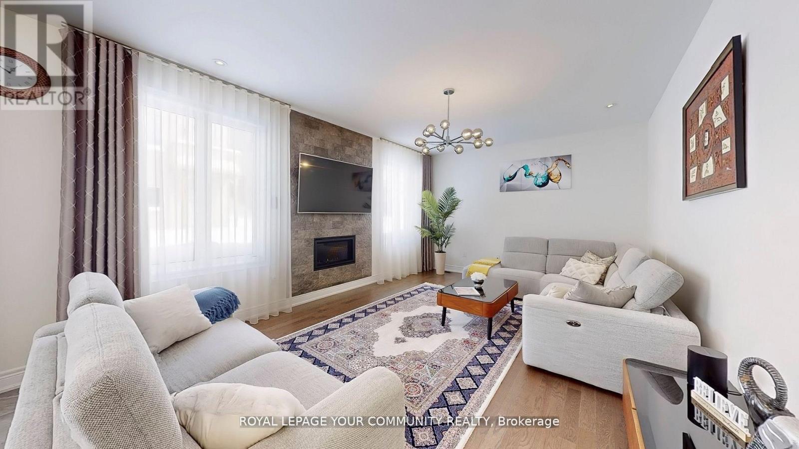 












128 BEN SINCLAIR AVENUE

,
East Gwillimbury,




Ontario
L9N0Z2

