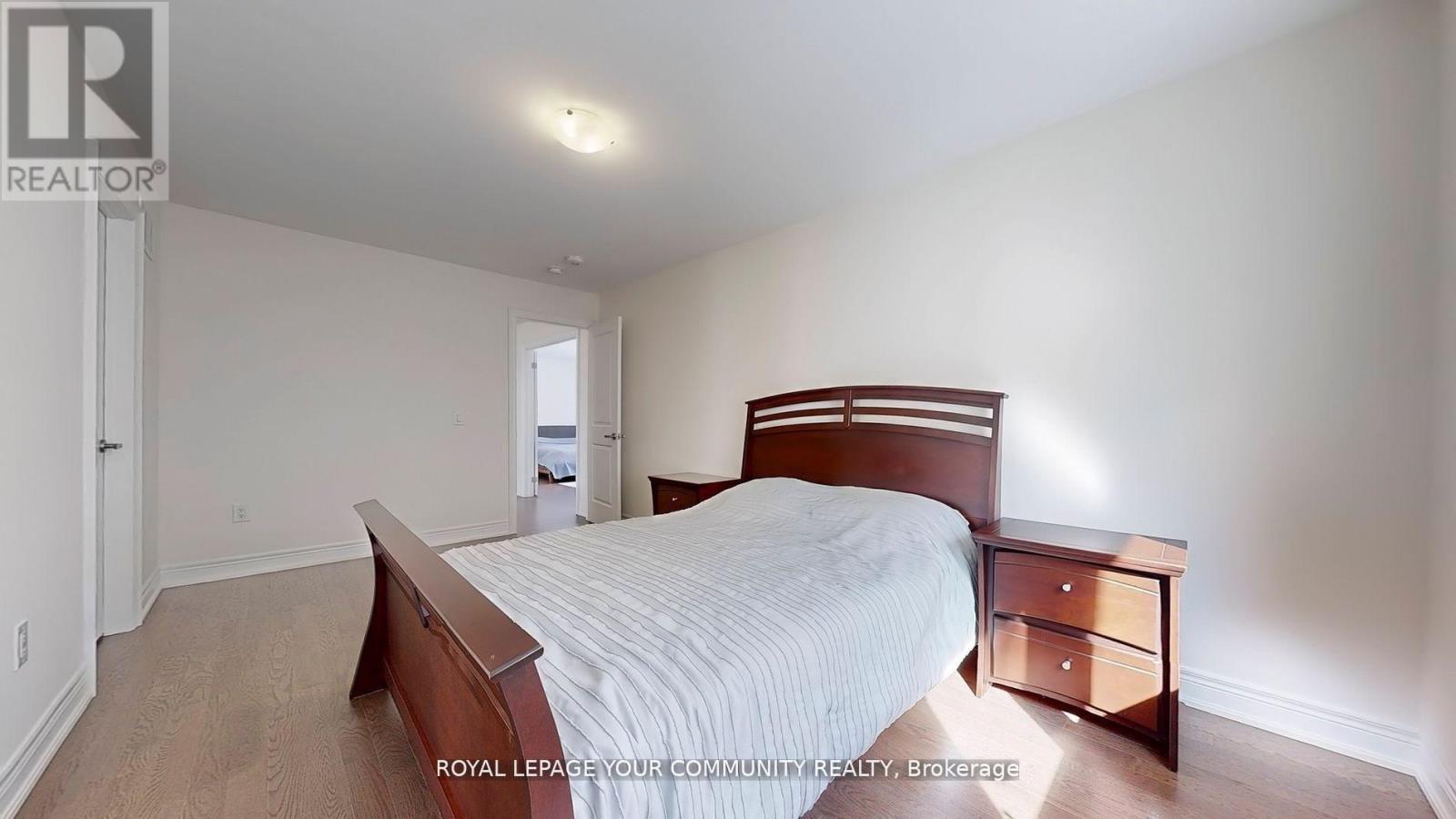 












128 BEN SINCLAIR AVENUE

,
East Gwillimbury,




Ontario
L9N0Z2

