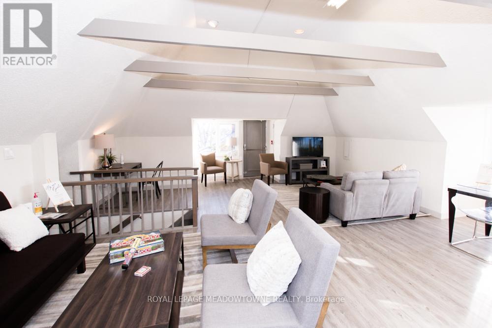












3A - 350 MAIN STREET E

,
Milton,




Ontario
L9T1P6

