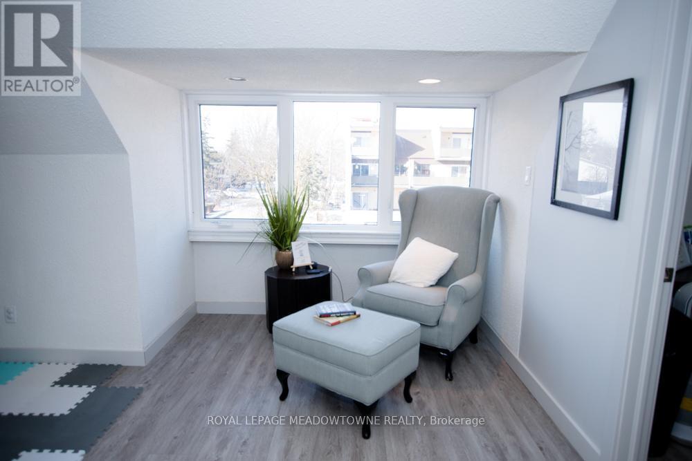 












3A - 350 MAIN STREET E

,
Milton,




Ontario
L9T1P6


