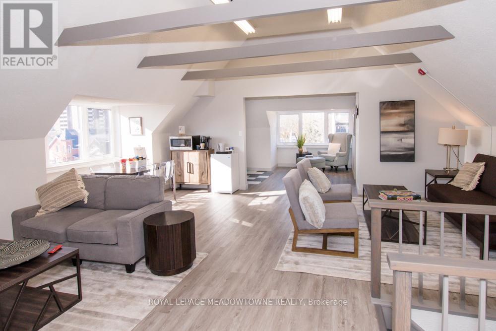 












3A - 350 MAIN STREET E

,
Milton,




Ontario
L9T1P6

