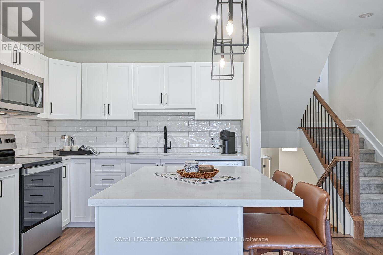 












167 WALLACE STREET

,
Merrickville-Wolford,




Ontario
K0G1N0

