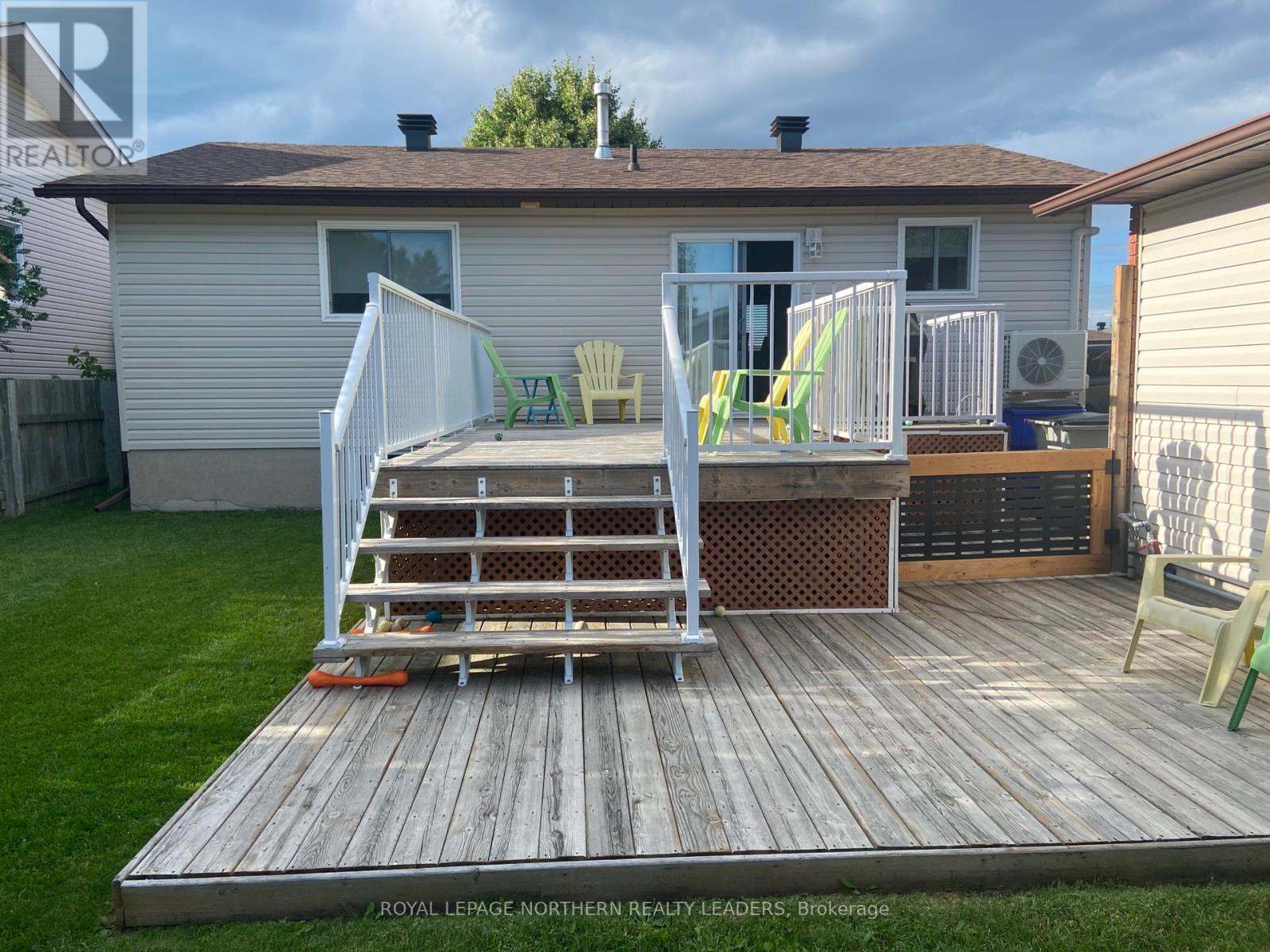 












272 MALETTE CRESCENT

,
Timmins (TNW - Riverpark),




Ontario
P4P1C5

