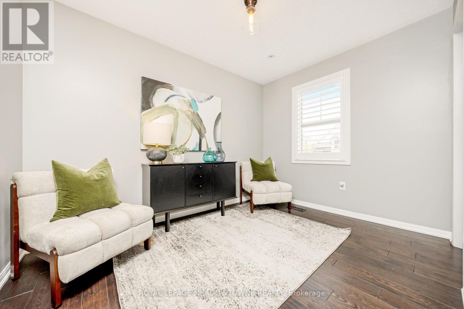 












847 ETHERINGTON WAY

,
Milton,




Ontario
L9T0Z1

