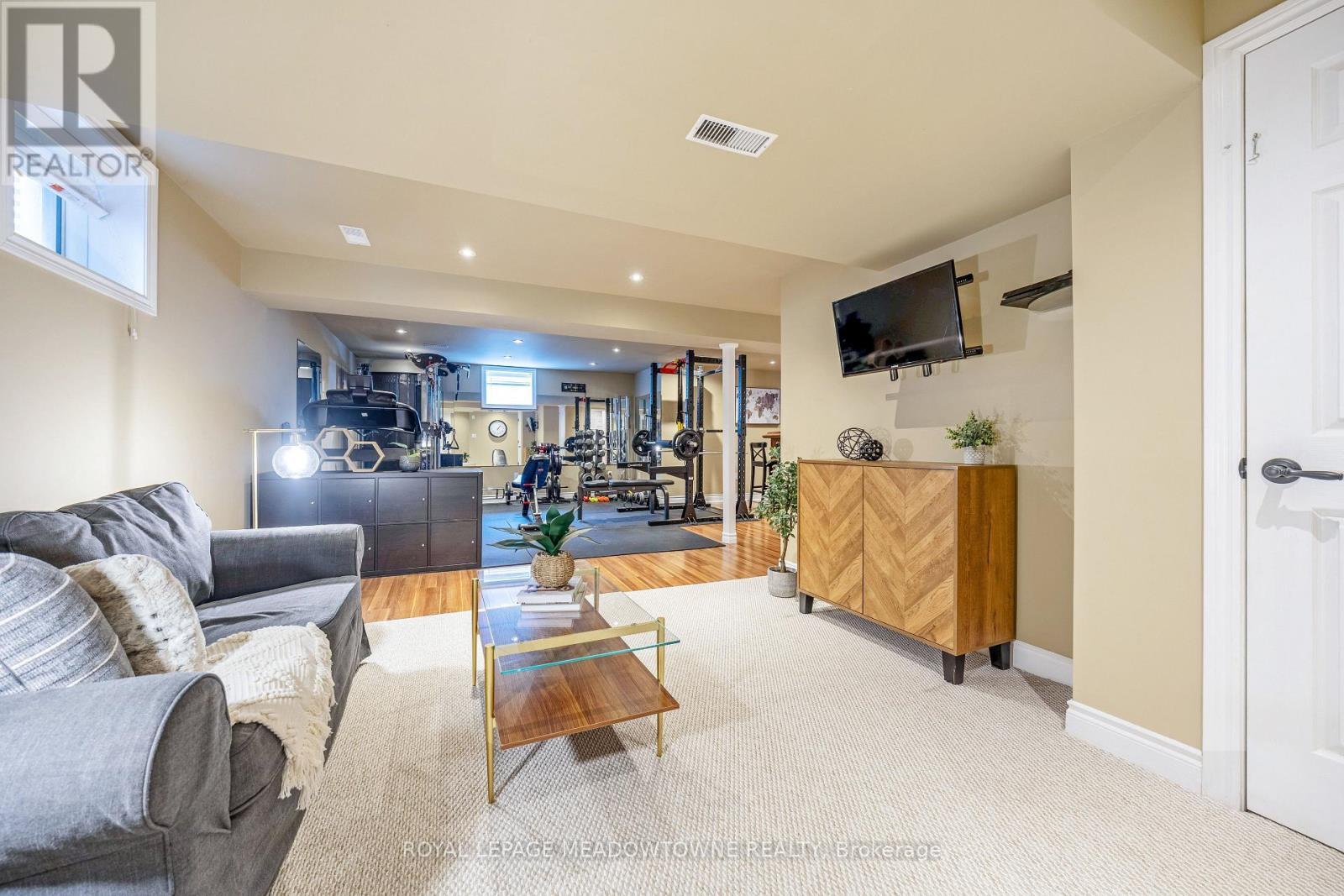 












847 ETHERINGTON WAY

,
Milton,




Ontario
L9T0Z1

