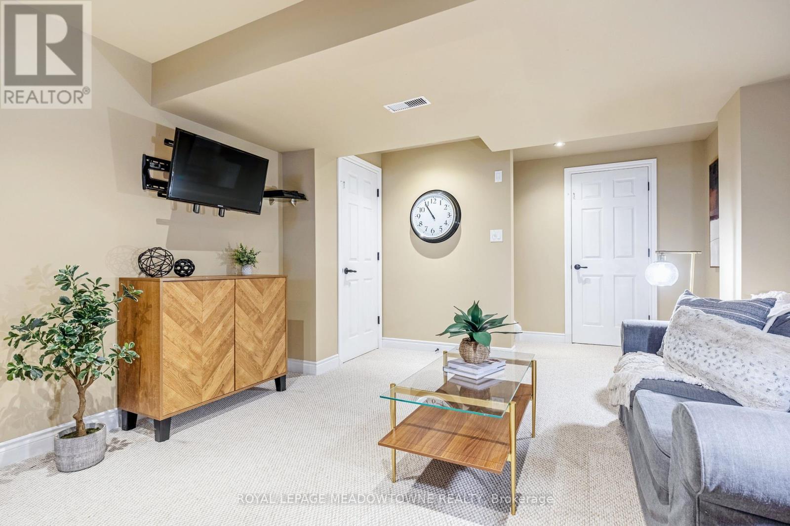












847 ETHERINGTON WAY

,
Milton,




Ontario
L9T0Z1

