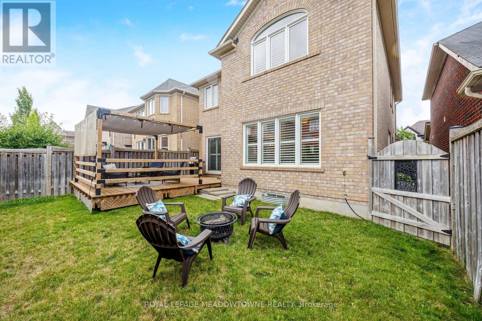 












847 ETHERINGTON WAY

,
Milton,




Ontario
L9T0Z1

