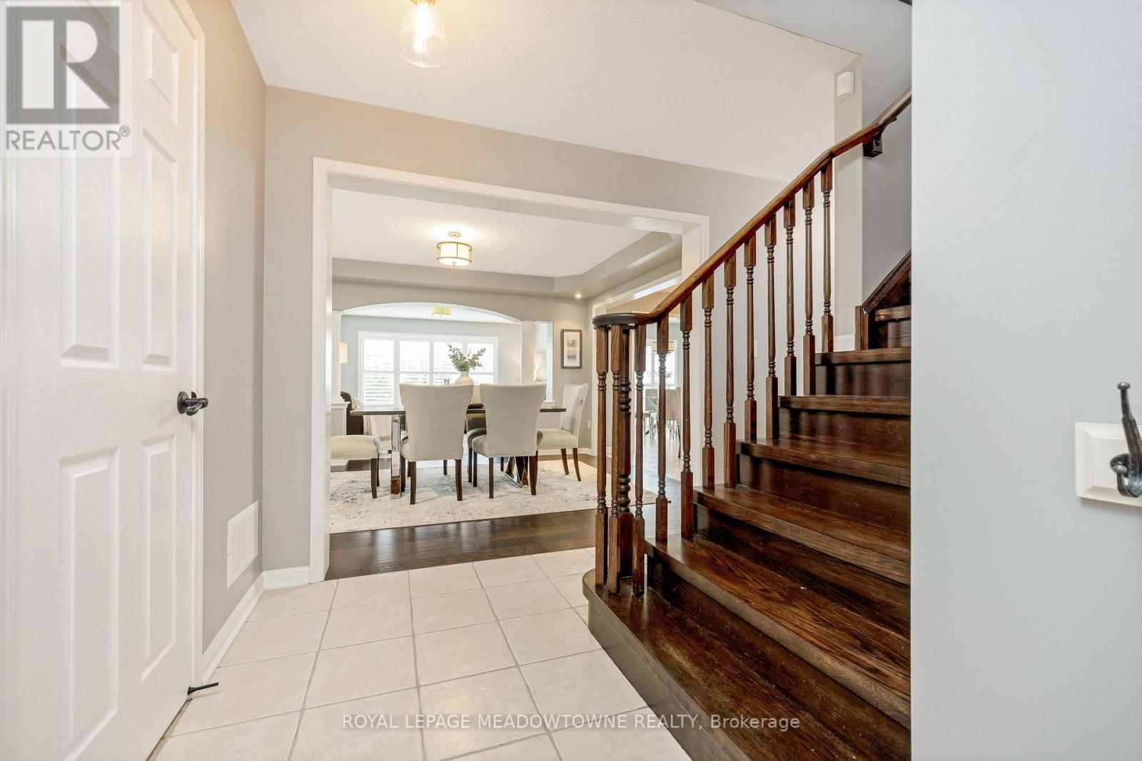 












847 ETHERINGTON WAY

,
Milton,




Ontario
L9T0Z1

