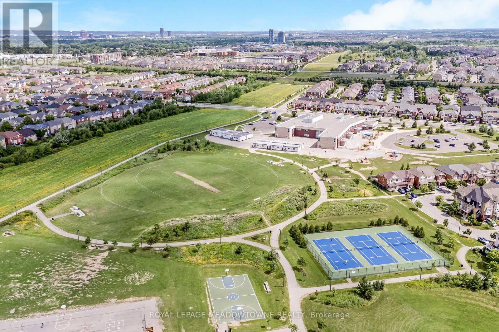












847 ETHERINGTON WAY

,
Milton,




Ontario
L9T0Z1

