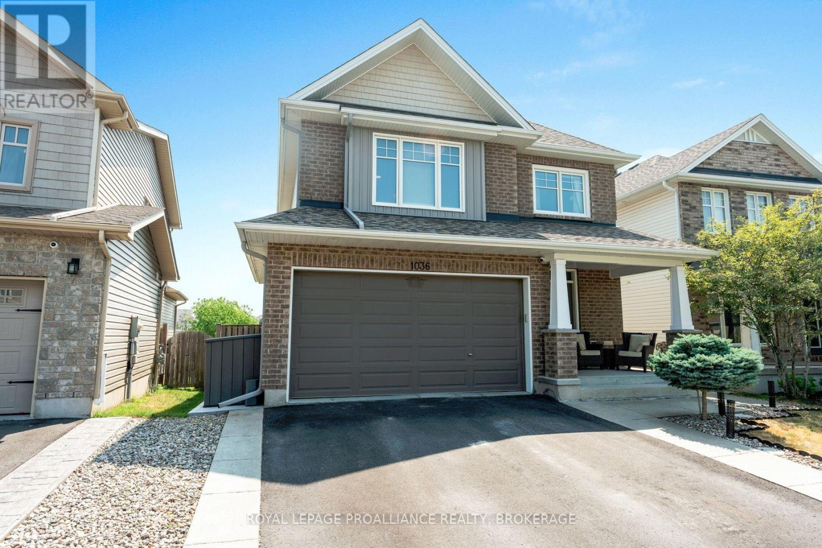 












1036 WOODHAVEN DRIVE

,
Kingston (City Northwest),




Ontario
K7P0H7

