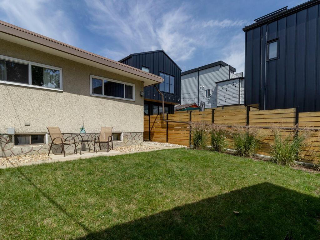 












2225 29 Avenue Southwest

,
Calgary,




AB
T2T1N8

