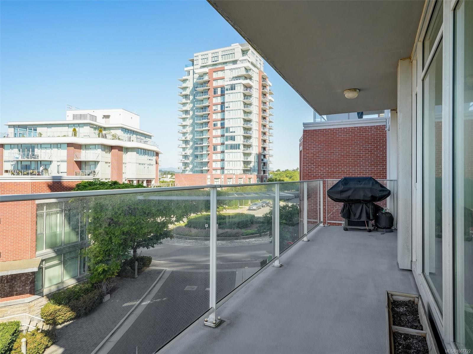 









100


SAGHALIE

Rd, 206,
Victoria,




BC
V9A 0A1

