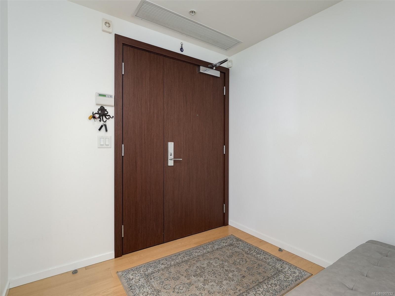 









100


SAGHALIE

Rd, 206,
Victoria,




BC
V9A 0A1

