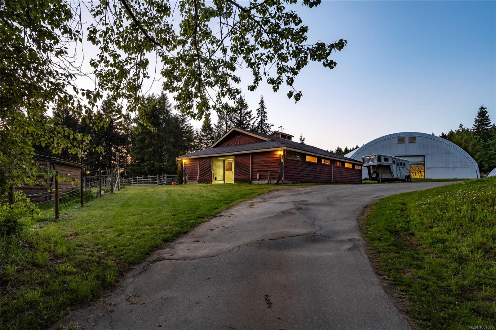 









2120


Huddington

Rd,
Nanaimo,




BC
V9X 1M1

