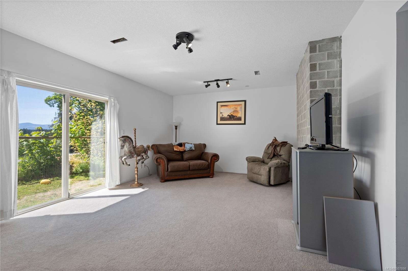 









2120


Huddington

Rd,
Nanaimo,




BC
V9X 1M1

