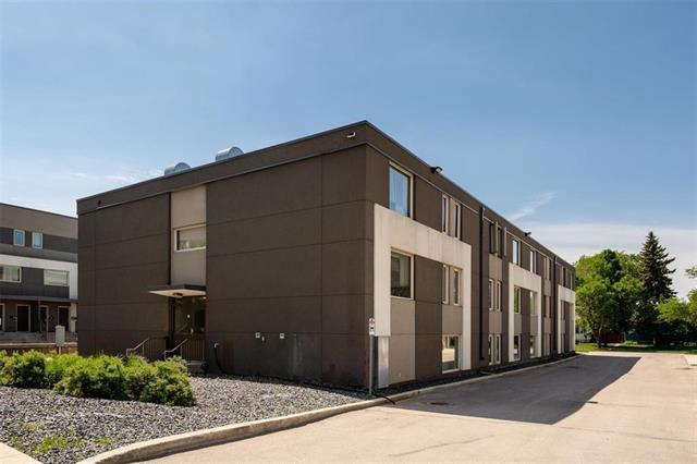 









1215


Troy

AVE, 6,
Winnipeg,




MB
R2X 1E4

