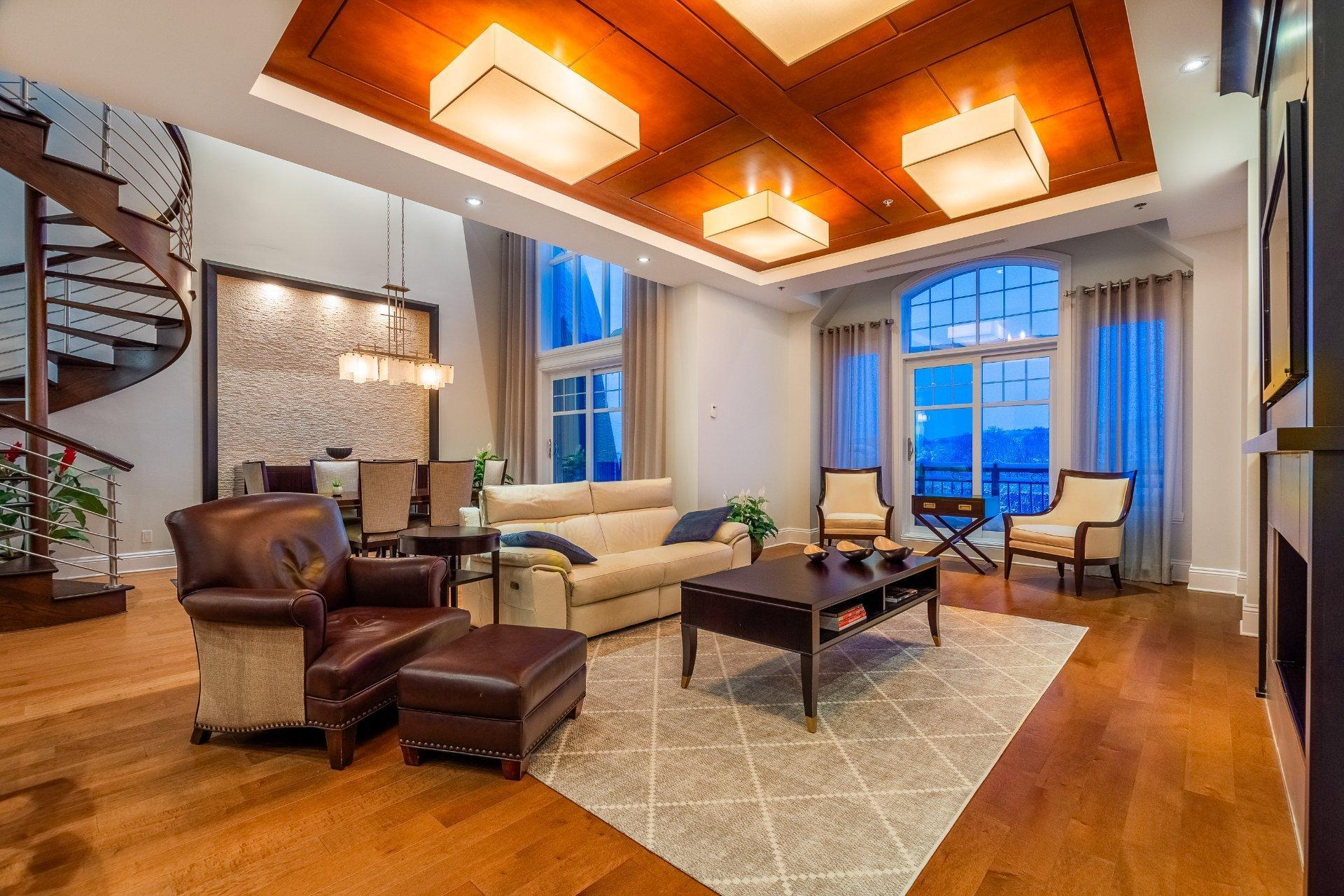 









303


Boul. Clairevue E.

, 5102,
Saint-Bruno-de-Montarville,




QC
J3V0B2


