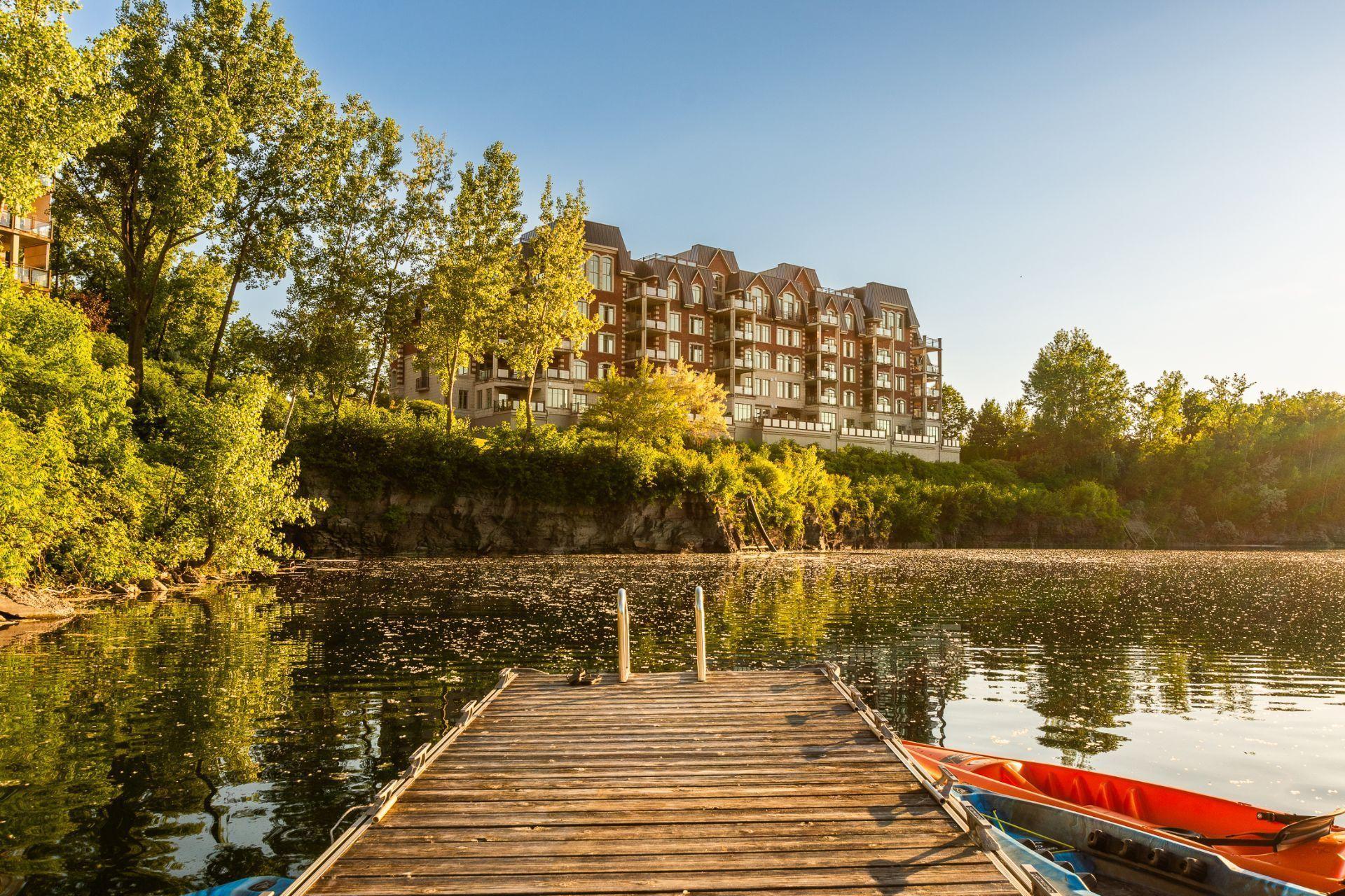 









303


Boul. Clairevue E.

, 5102,
Saint-Bruno-de-Montarville,




QC
J3V0B2

