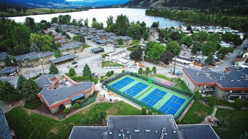 









415


Commonwealth

Road, 535,
Kelowna,







BC
V4V 1P4

