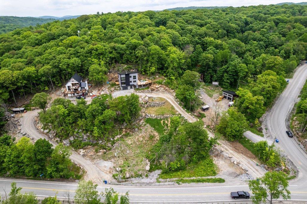 









64


Rue de Sarajevo

,
Cantley,




QC
J8V3B2

