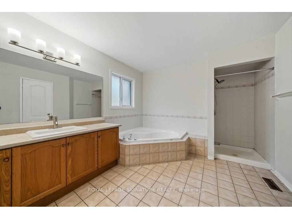 









584


Doubletree

Lane,
Newmarket,




ON
L3X 2K6

