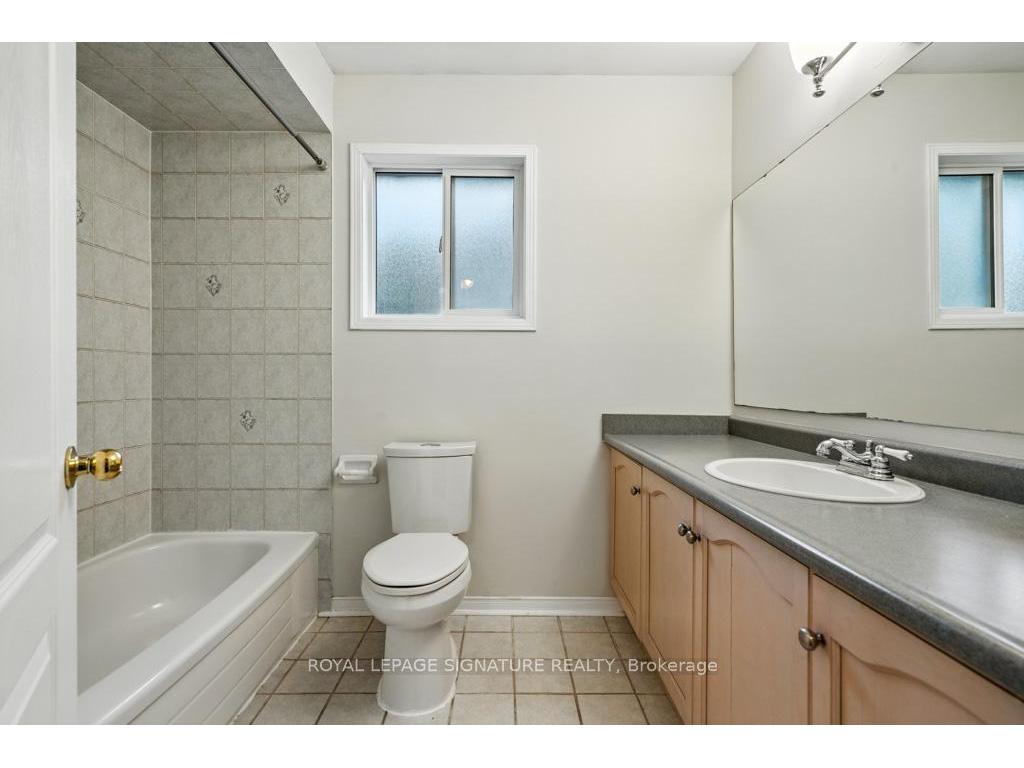 









584


Doubletree

Lane,
Newmarket,




ON
L3X 2K6

