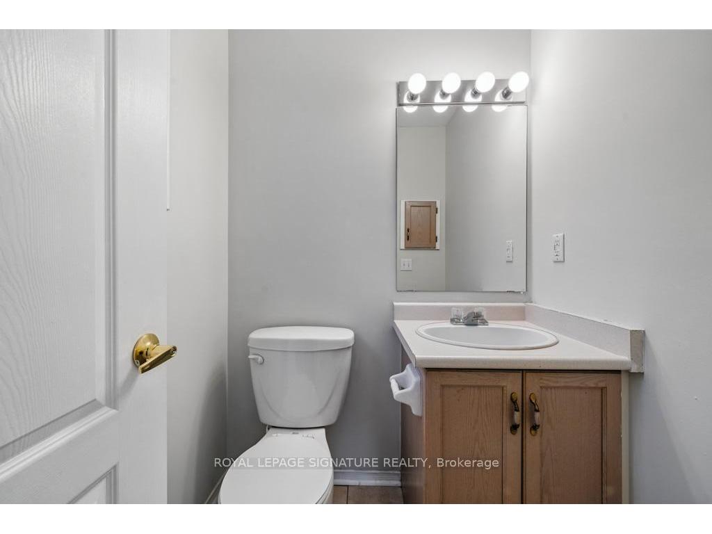 









584


Doubletree

Lane,
Newmarket,




ON
L3X 2K6

