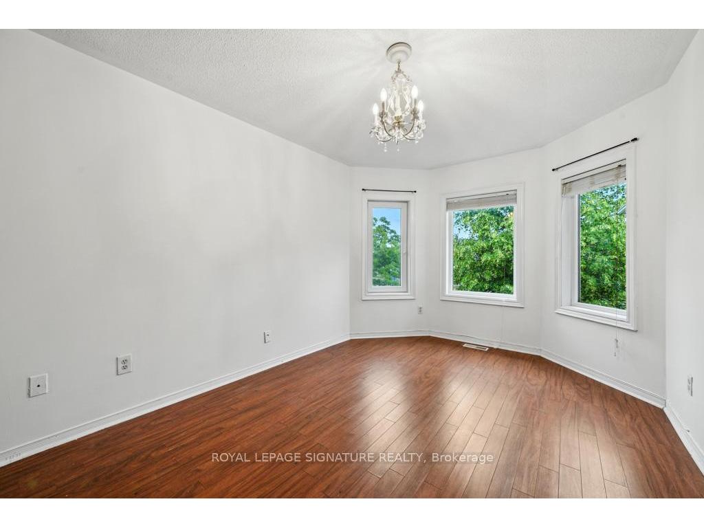 









584


Doubletree

Lane,
Newmarket,




ON
L3X 2K6

