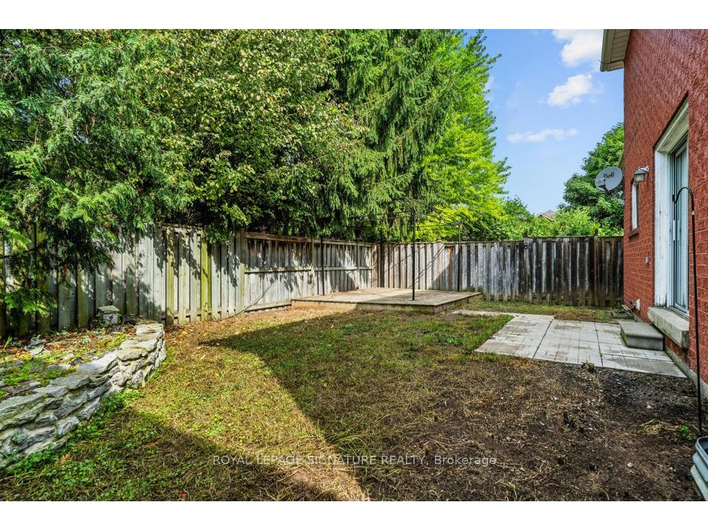 









584


Doubletree

Lane,
Newmarket,




ON
L3X 2K6

