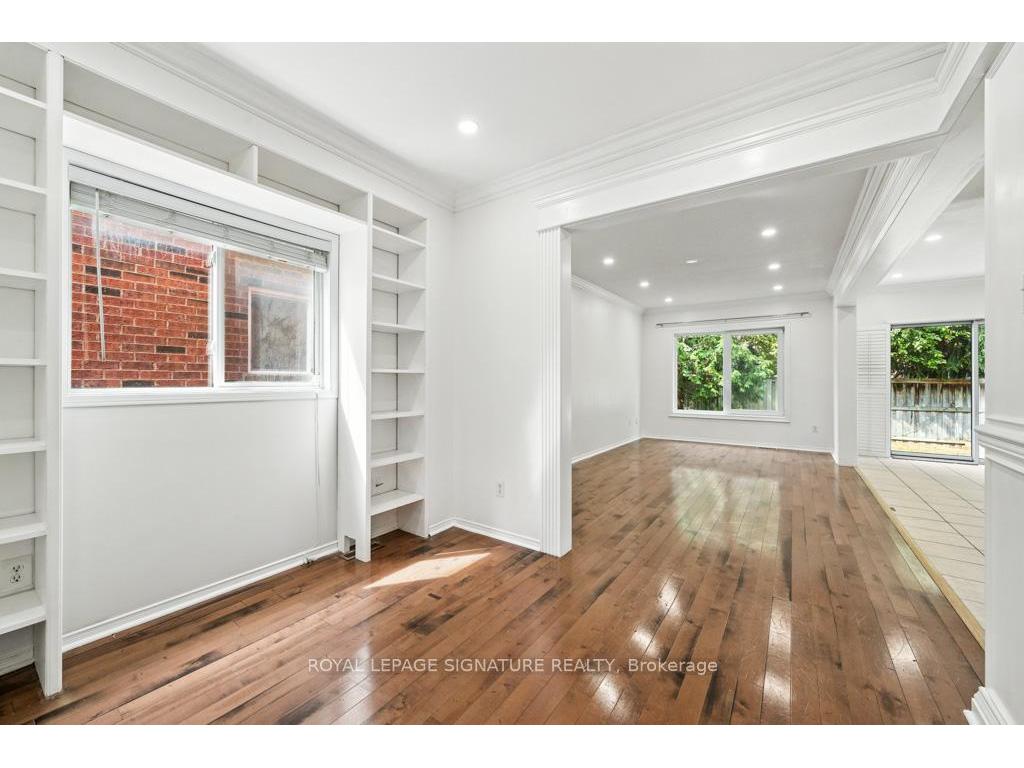 









584


Doubletree

Lane,
Newmarket,




ON
L3X 2K6

