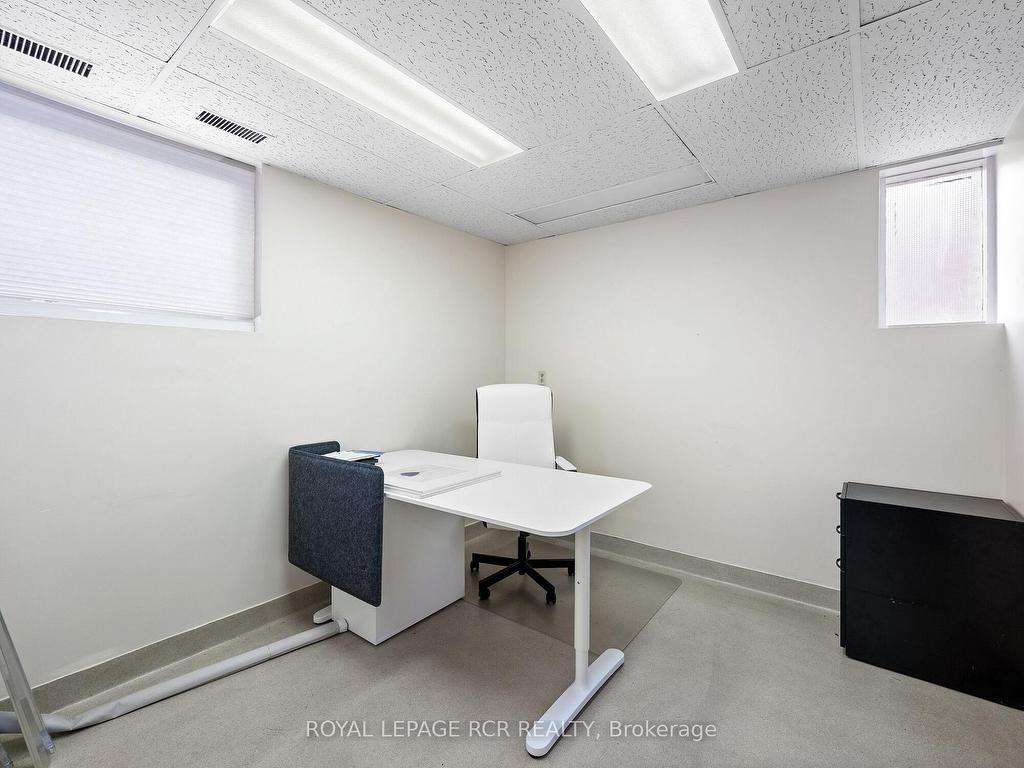 









33


King

Street West, WL1,
Caledon,




ON
L7E 1C7

