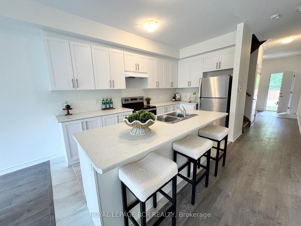 









152


Winters

Way,
Shelburne,




ON
L9V 3Y1

