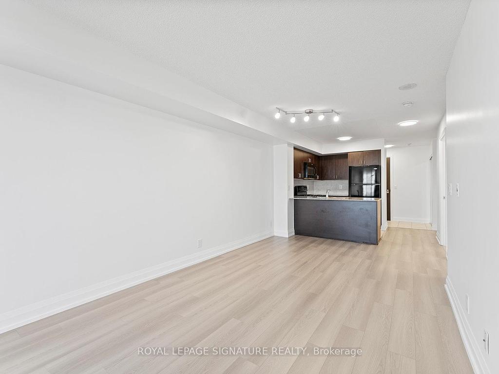 









55


De Boers

Drive, 1109,
Toronto,




ON
M3J 0G5

