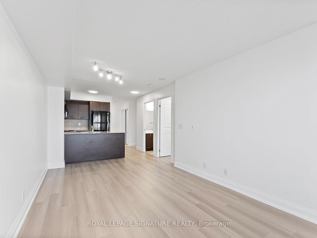 









55


De Boers

Drive, 1109,
Toronto,




ON
M3J 0G5

