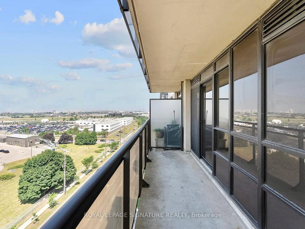 









55


De Boers

Drive, 1109,
Toronto,




ON
M3J 0G5

