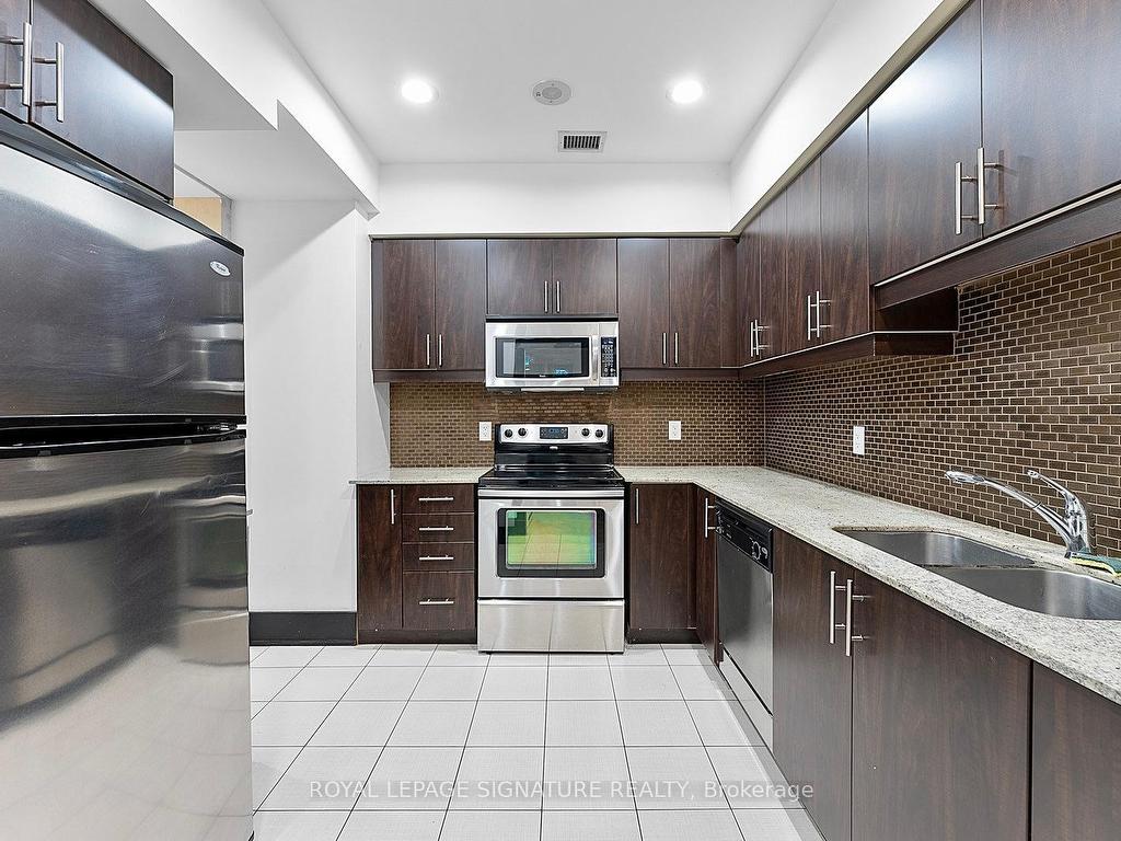 









55


De Boers

Drive, 1109,
Toronto,




ON
M3J 0G5


