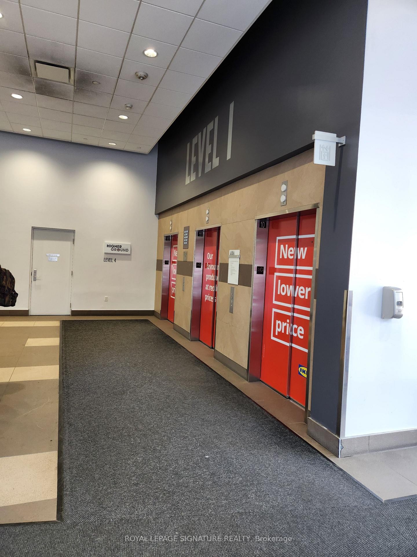 









384


Yonge

Street, 47,
Toronto,




ON
M5G 2K2

