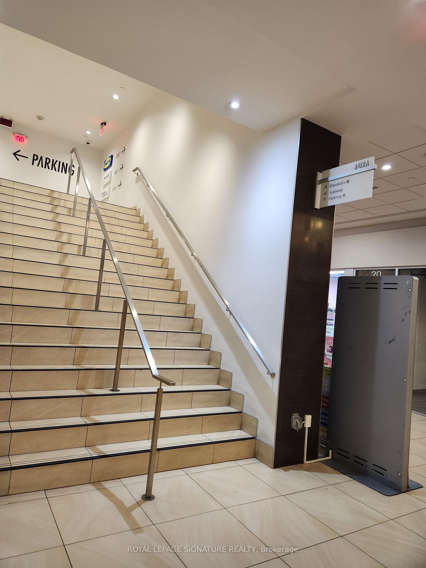 









384


Yonge

Street, 47,
Toronto,




ON
M5G 2K2

